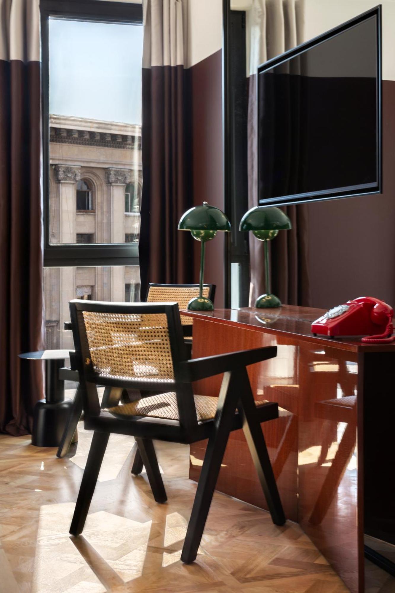 Hotel Afisha Tbilisi Ngoại thất bức ảnh