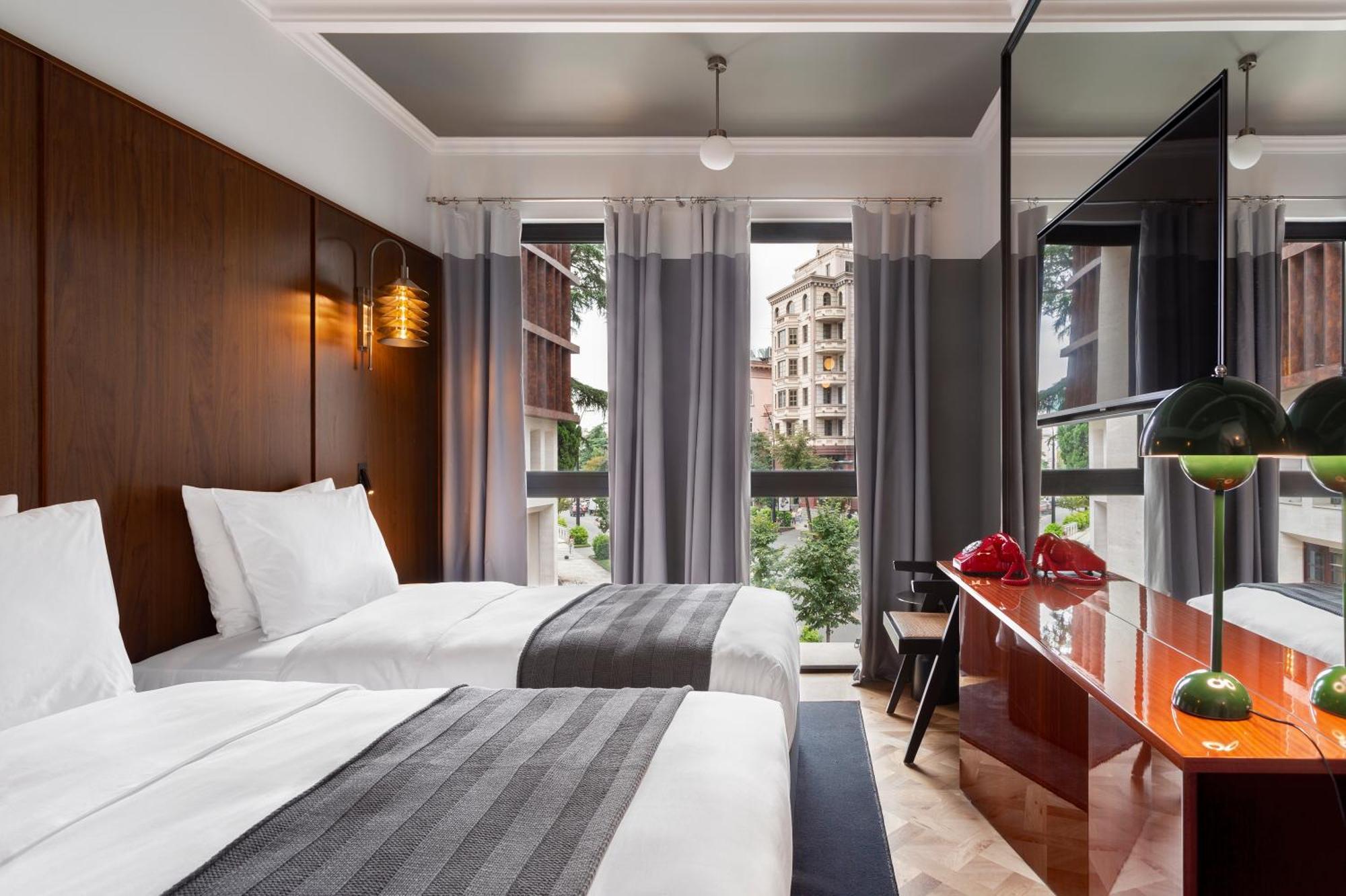Hotel Afisha Tbilisi Ngoại thất bức ảnh