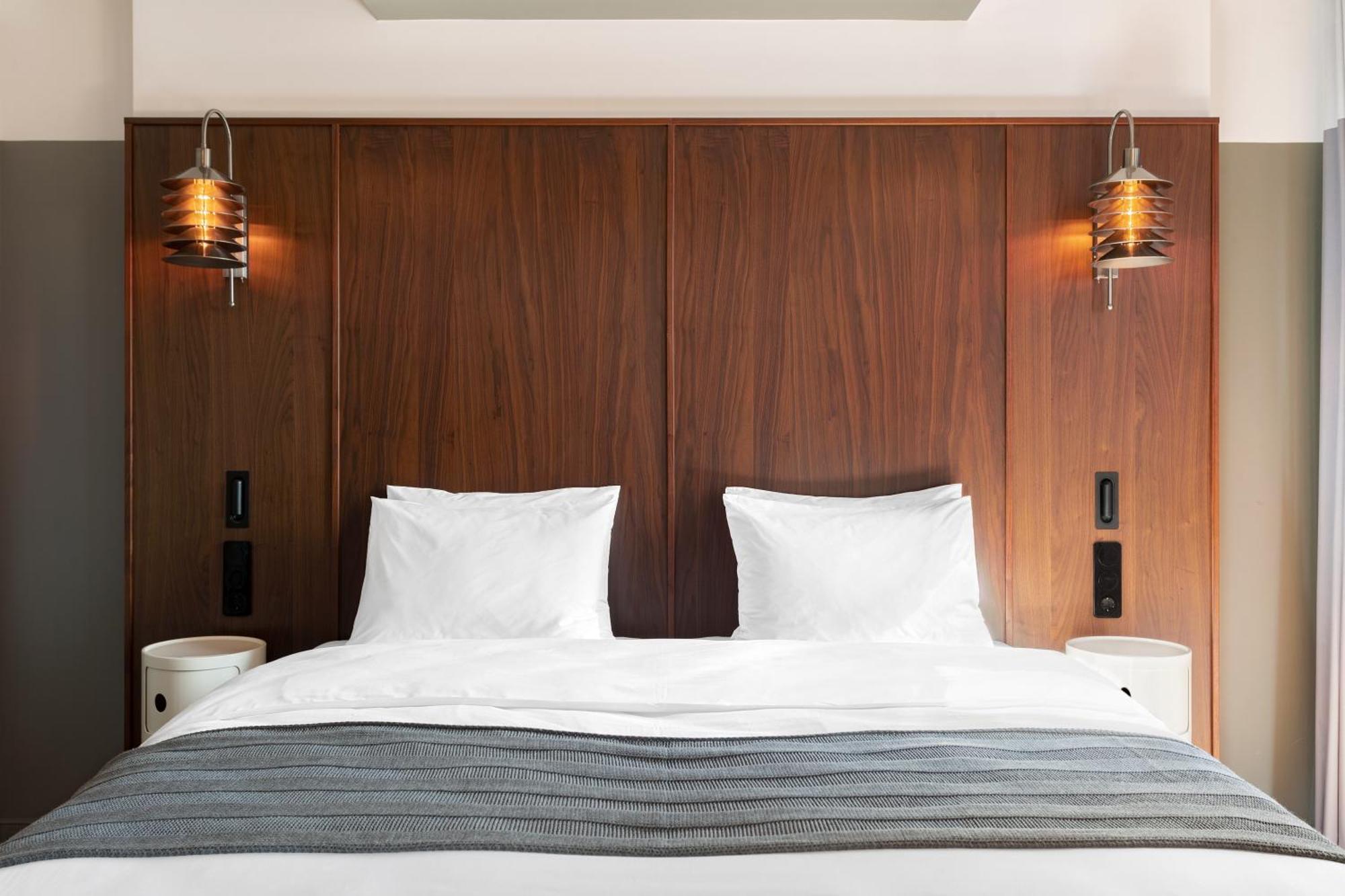 Hotel Afisha Tbilisi Ngoại thất bức ảnh